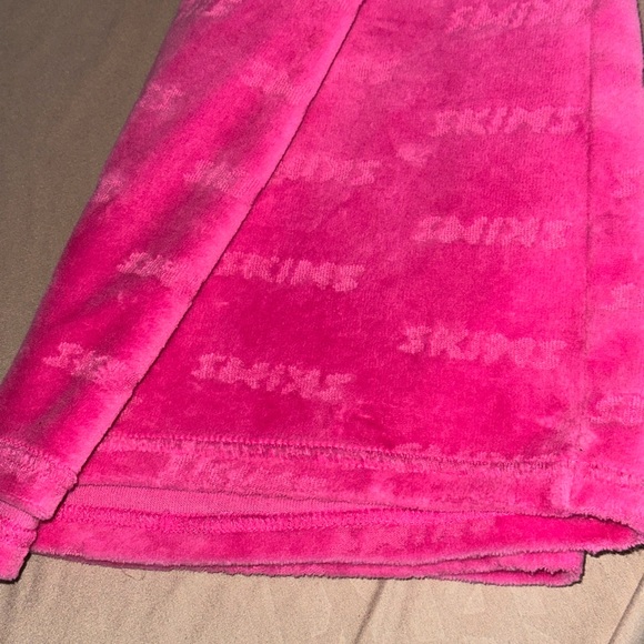 SKIMS Hot Pink Velour Logo Dress Rare Sold Out Size small - Picture 6 of 10